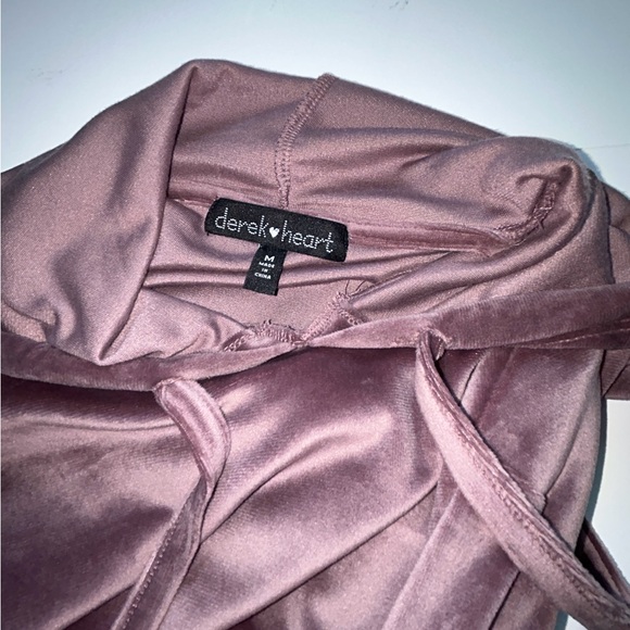 Derek Heart Velour Comfort Soft Hooded Mauve Dress Medium - Picture 12 of 12